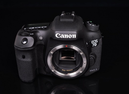 全方位的进化 佳能EOS 7D Mark II测评