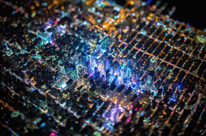 7500英尺高空航拍璀璨纽约夜景