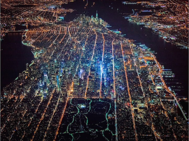 7500英尺高空航拍璀璨纽约夜景