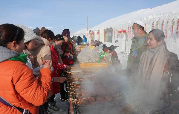 新疆昭苏：冰雪旅游节活动精彩纷呈