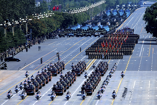 北京国际摄影周“百年奋斗 百年答卷” ——庆祝中国共产党成立100周年新闻摄影展开幕