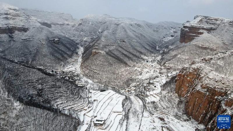 雪后太行