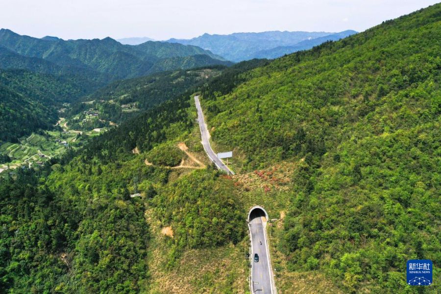 天空之眼瞰贵州梵净山