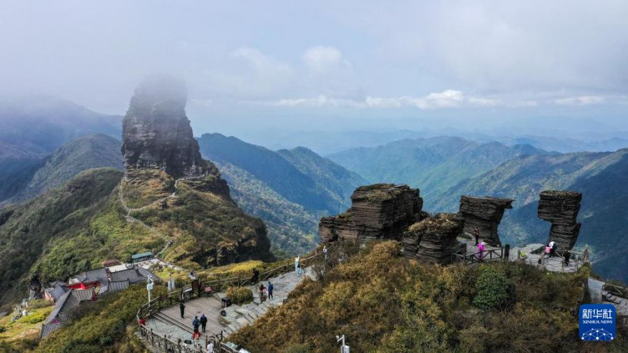 天空之眼瞰贵州梵净山