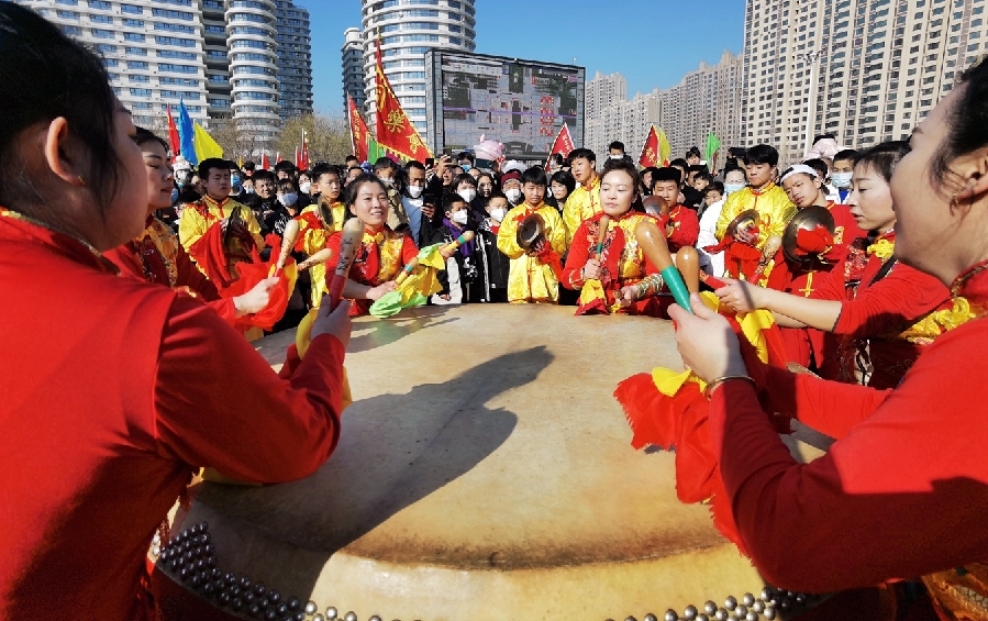 锣鼓喧天闹元宵