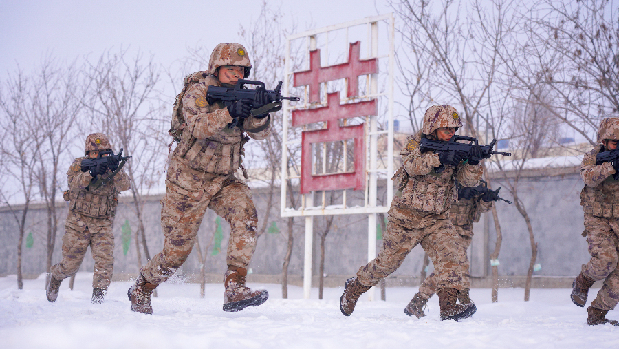 雪地大练兵