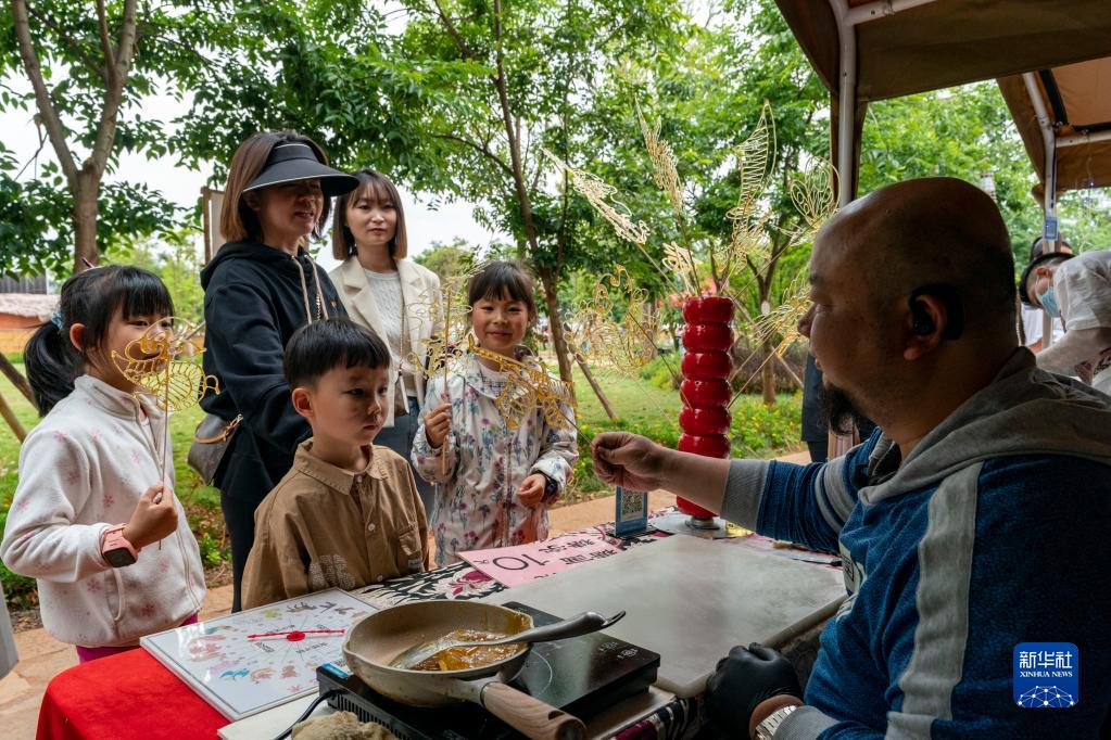 小渔村：依托滇池 生态富民