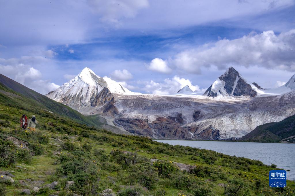 美丽中国丨西藏：壮美萨普雪山