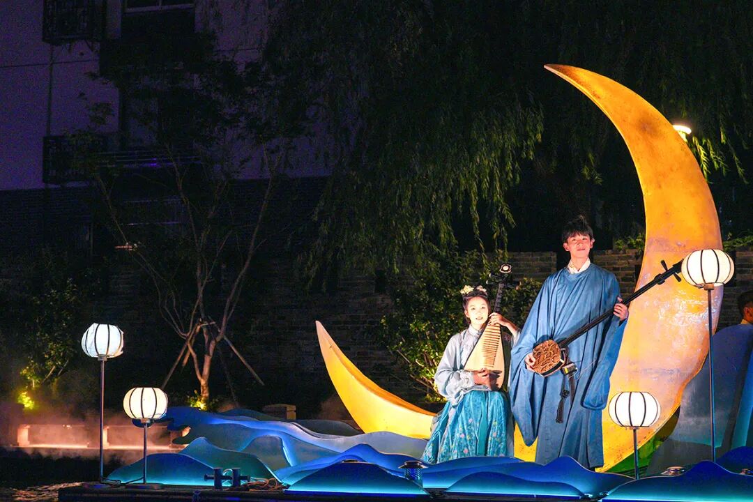 用“理论强基+案例研讨+实践淬炼”强“四力”