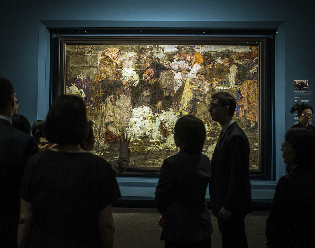“致敬巨匠：尼古拉·费欣绘画精品展”在京开幕